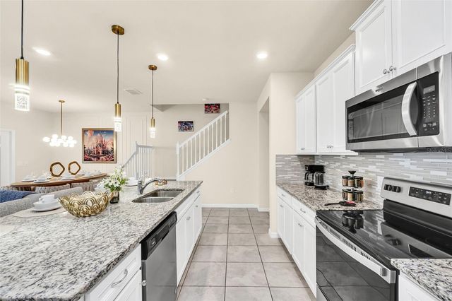 830 PARADISE DRIVE, Davenport, FL 33897