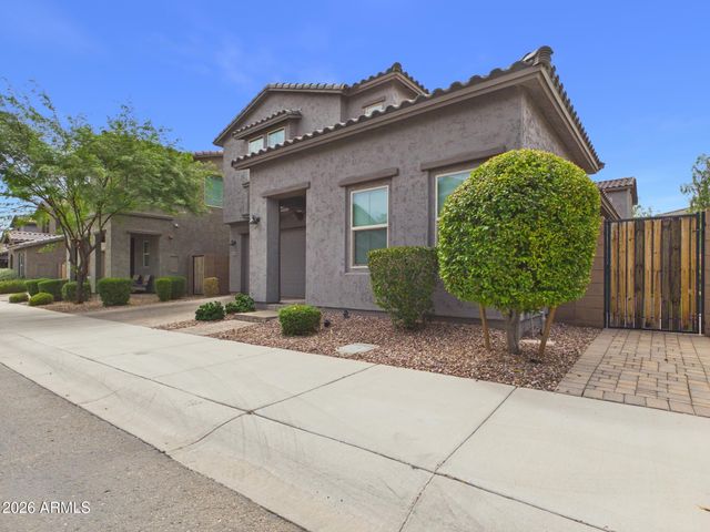 7001 E PORTLAND Street, Scottsdale, AZ 85257