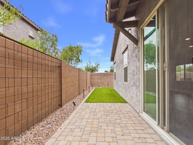 7001 E PORTLAND Street, Scottsdale, AZ 85257