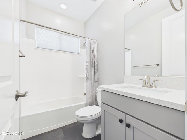 7001 E PORTLAND Street, Scottsdale, AZ 85257