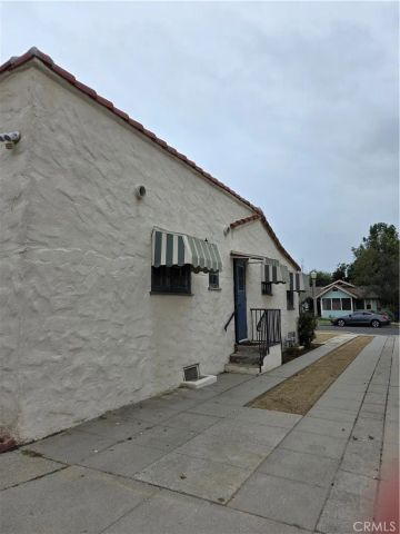 3717 Briscoe Street, Riverside, CA 92506