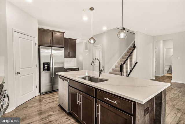 5703 GUILFORD GARDEN TER, Frederick, MD 21704