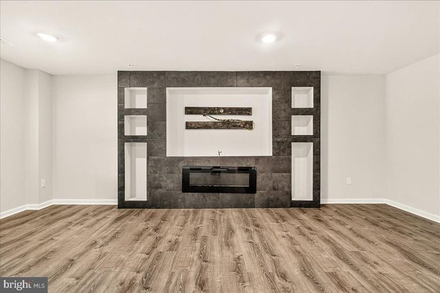 5703 GUILFORD GARDEN TER, Frederick, MD 21704