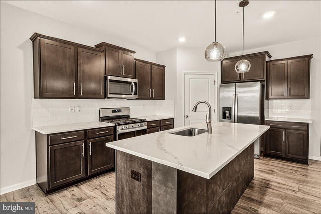 5703 GUILFORD GARDEN TER, Frederick, MD 21704