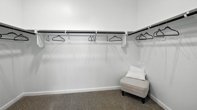 557 PENDLETON Avenue, Keene, TX 76059