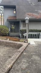 84 Ridge Lake Drive, Columbia, SC 29209