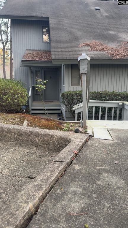 84 Ridge Lake Drive, Columbia, SC 29209