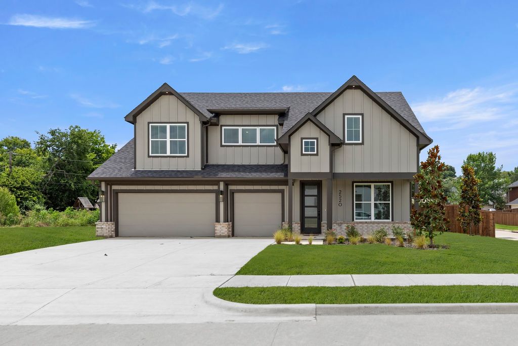2520 Honor Court, Sherman, TX 75092