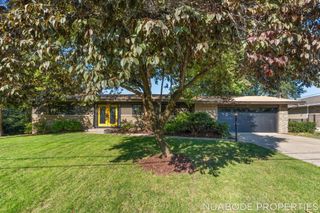 3895 Keeweenaw Drive NE, Grand Rapids, MI 49525