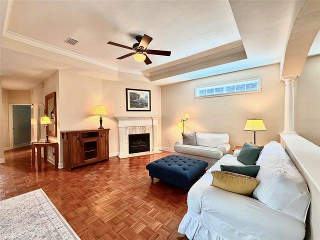4317 NW 10TH PLACE, Gainesville, FL 32605