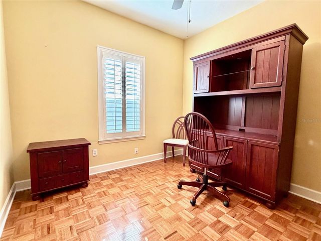 4317 NW 10TH PLACE, Gainesville, FL 32605