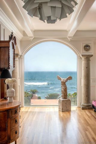 5143 Shore Drive, Carlsbad, CA 92008