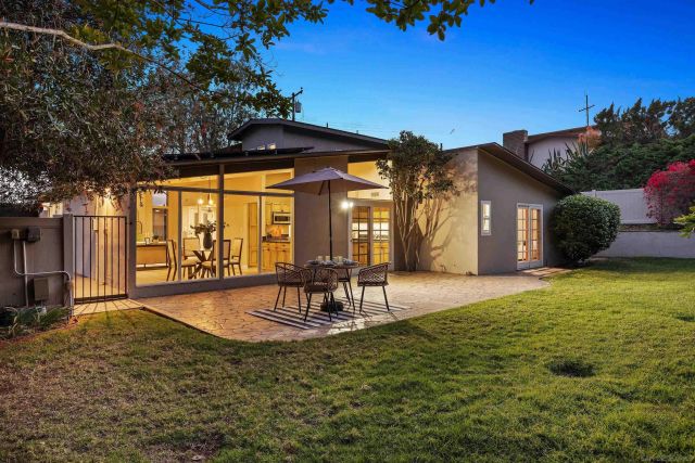 5145 San Aquario Dr, San Diego, CA 92109