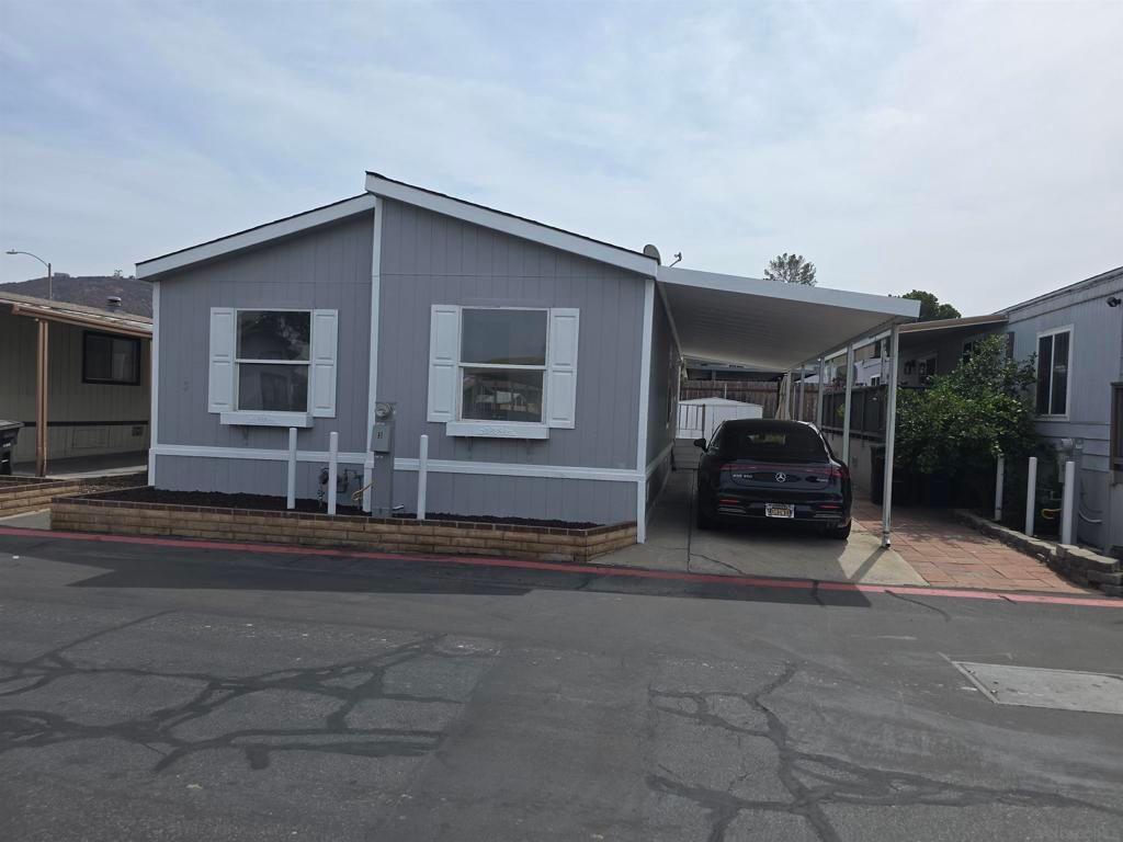 255 E BRADLEY AVE E 3, El Cajon, CA 92021 — exterior