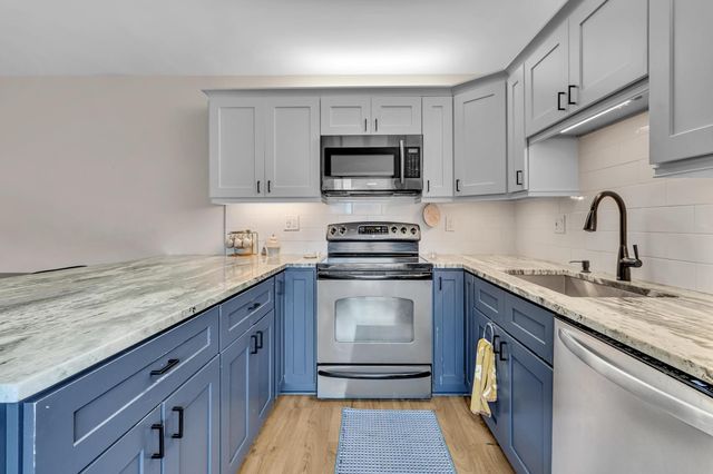 2961 SW 11th Place N, Deerfield Beach, FL 33442
