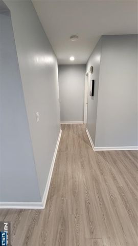 43 Knox Terrace 2B, Wayne, NJ 07470