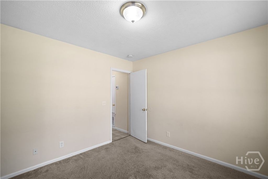 Image 27 of property listing at 145 Blue Heron Drive, Richmond Hill, GA 31324