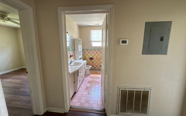 3512 Redding Road, Chattanooga, TN 37415