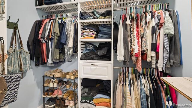 193 Coppice Way, White Lake, MI 48386