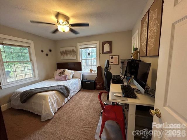 1300 Bethel Road, Charlotte, NC 28208