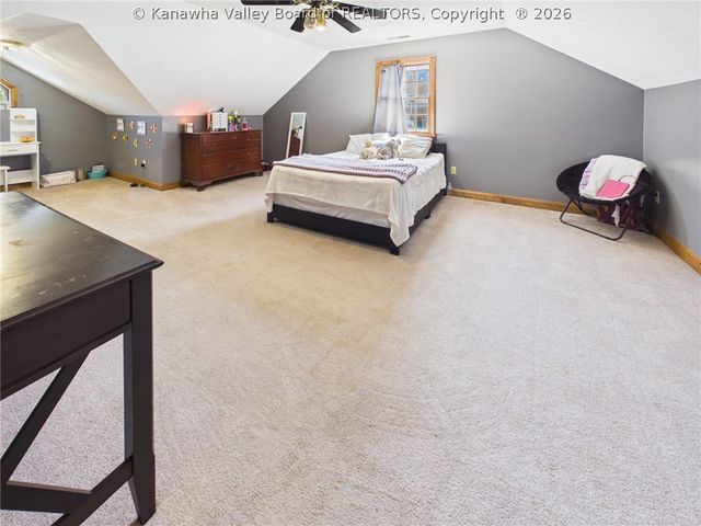 416 Arrowhead Drive, Hurricane, WV 25526