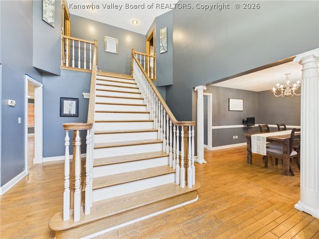 416 Arrowhead Drive, Hurricane, WV 25526