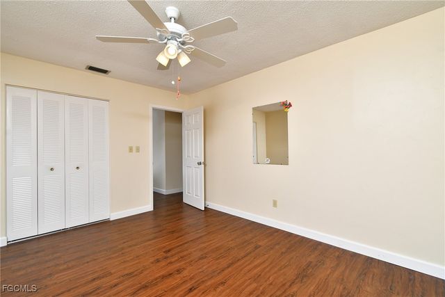 13 Hamlin CT, Lehigh Acres, FL 33936