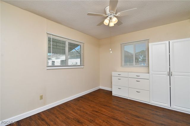 13 Hamlin CT, Lehigh Acres, FL 33936