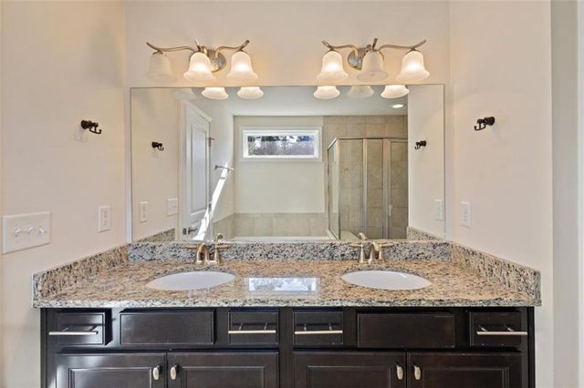 3500 Graham Way, Lilburn, GA 30047