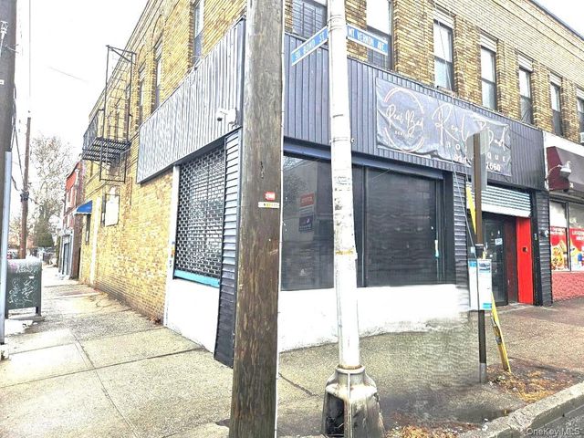 34 Mount Vernon Avenue, Mount Vernon, NY 10550