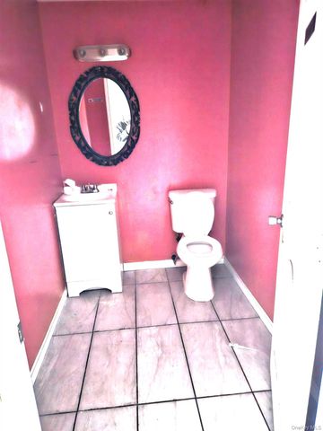 34 Mount Vernon Avenue, Mount Vernon, NY 10550