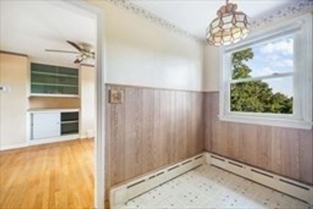 45 Indian Hill Rd, Worcester, MA 01606