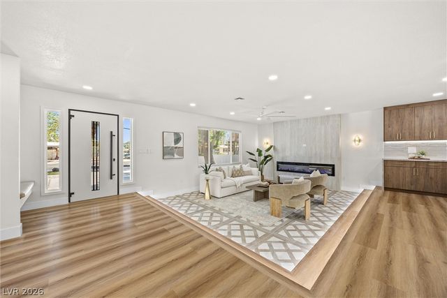 1242 Campbell Drive, Las Vegas, NV 89102