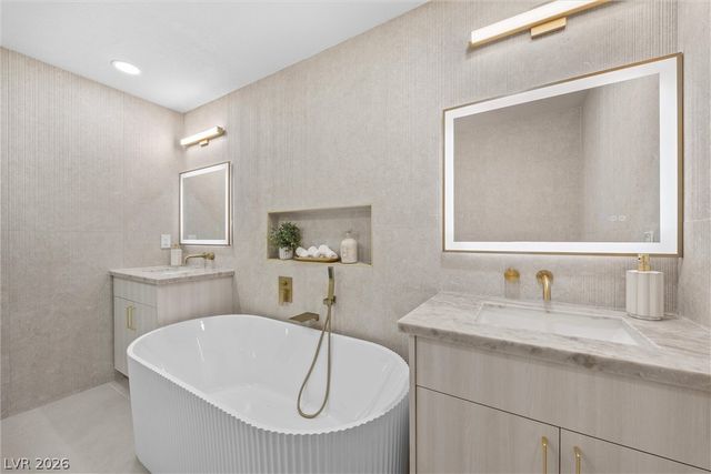1242 Campbell Drive, Las Vegas, NV 89102