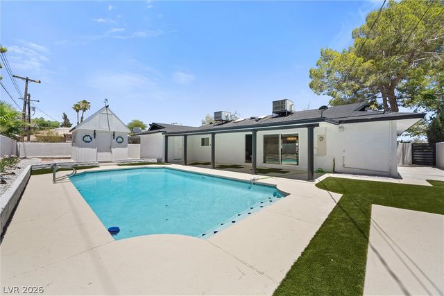 1242 Campbell Drive, Las Vegas, NV 89102