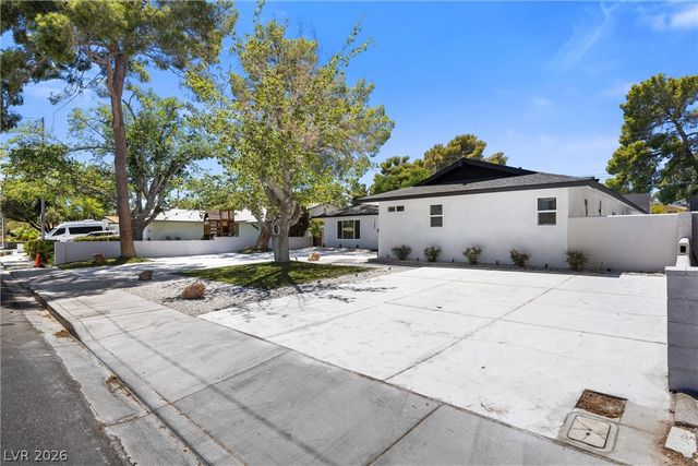 1242 Campbell Drive, Las Vegas, NV 89102