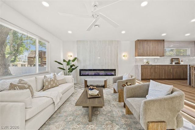 1242 Campbell Drive, Las Vegas, NV 89102