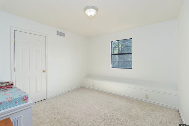 20761 County Road 3302, Brownsboro, TX 75756