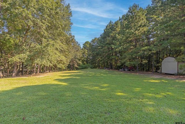 20761 County Road 3302, Brownsboro, TX 75756