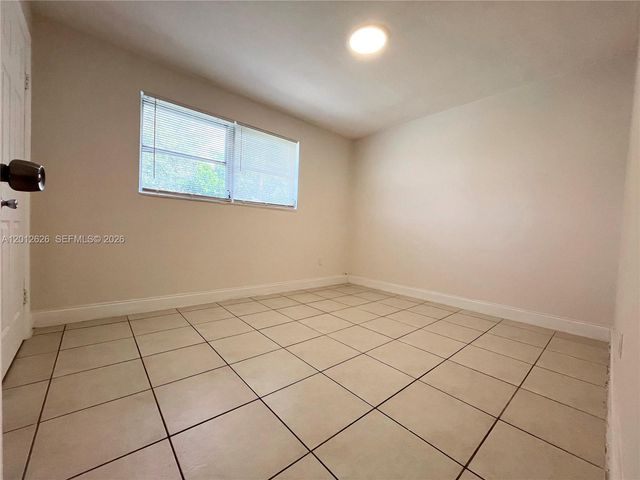 1610 N 25th St 10, Fort Pierce, FL 34947