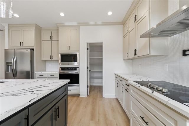 1020 Queens Bridge Way, Griffin, GA 30223