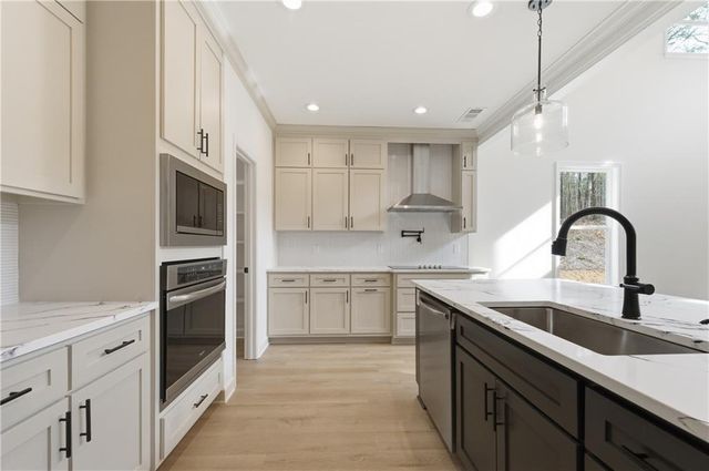 1020 Queens Bridge Way, Griffin, GA 30223