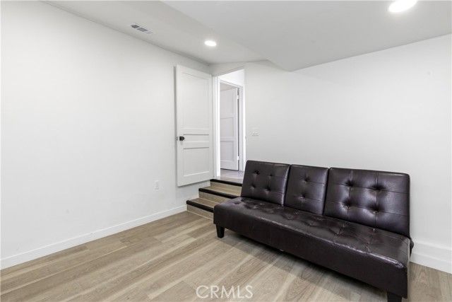 5968 Gardendale, South Gate, CA 90280