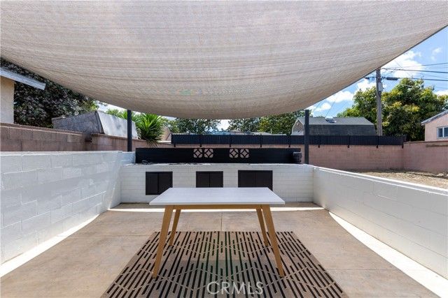 5968 Gardendale, South Gate, CA 90280