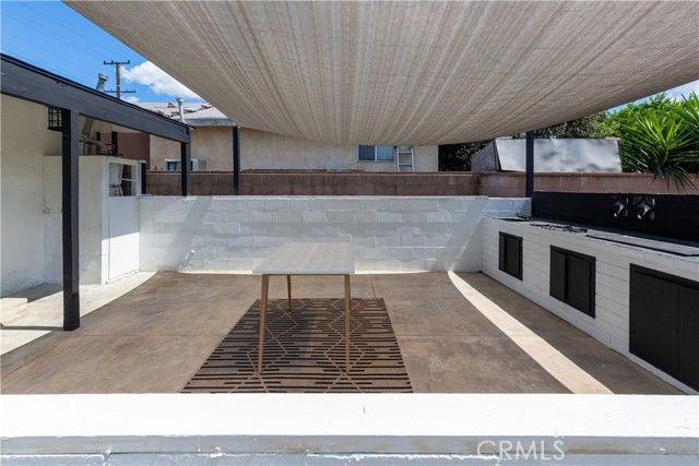 5968 Gardendale, South Gate, CA 90280