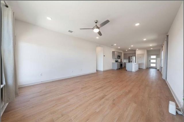 10805 Meris LN, Austin, TX 78754