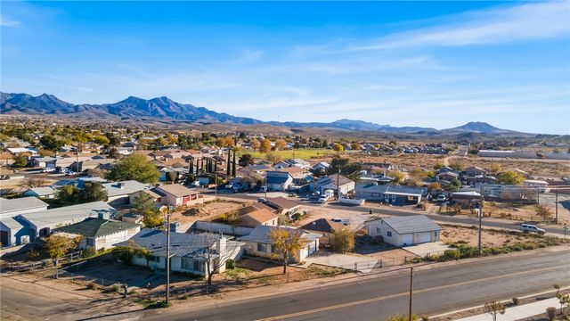 2306 Harrod Avenue, Kingman, AZ 86401