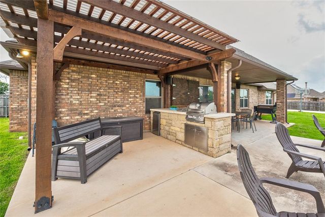 11620 Mallorca Drive, Oklahoma City, OK 73173