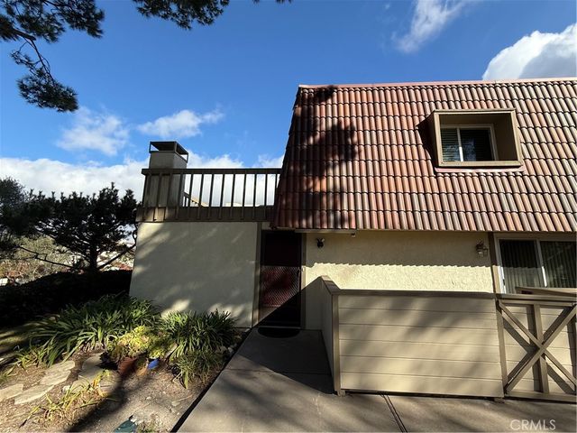1 Cresta Verde Drive, Rolling Hills Estates, CA 90274