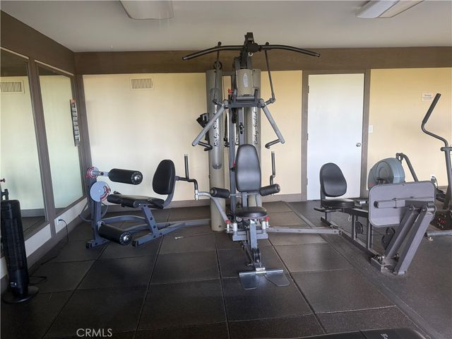 1 Cresta Verde Drive, Rolling Hills Estates, CA 90274